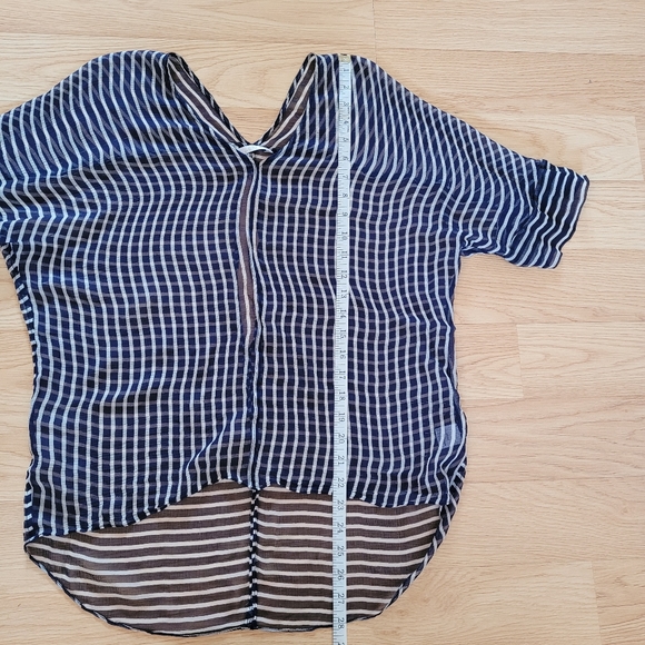 Zoa New York | Silk High Low Blouse - Picture 11 of 12